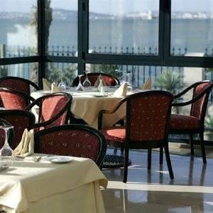 Concorde Les Berges Du 5* Tunis